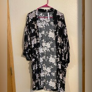 Spirtual Gangster Beach Wear/Light Robe